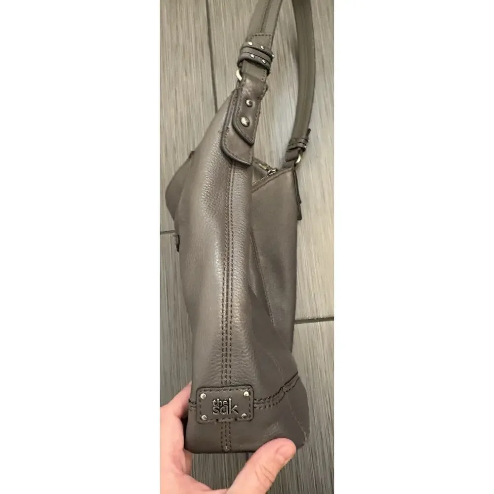 The Sak Sequoia Hobo Bag Gray Soft Pebbled Leather
